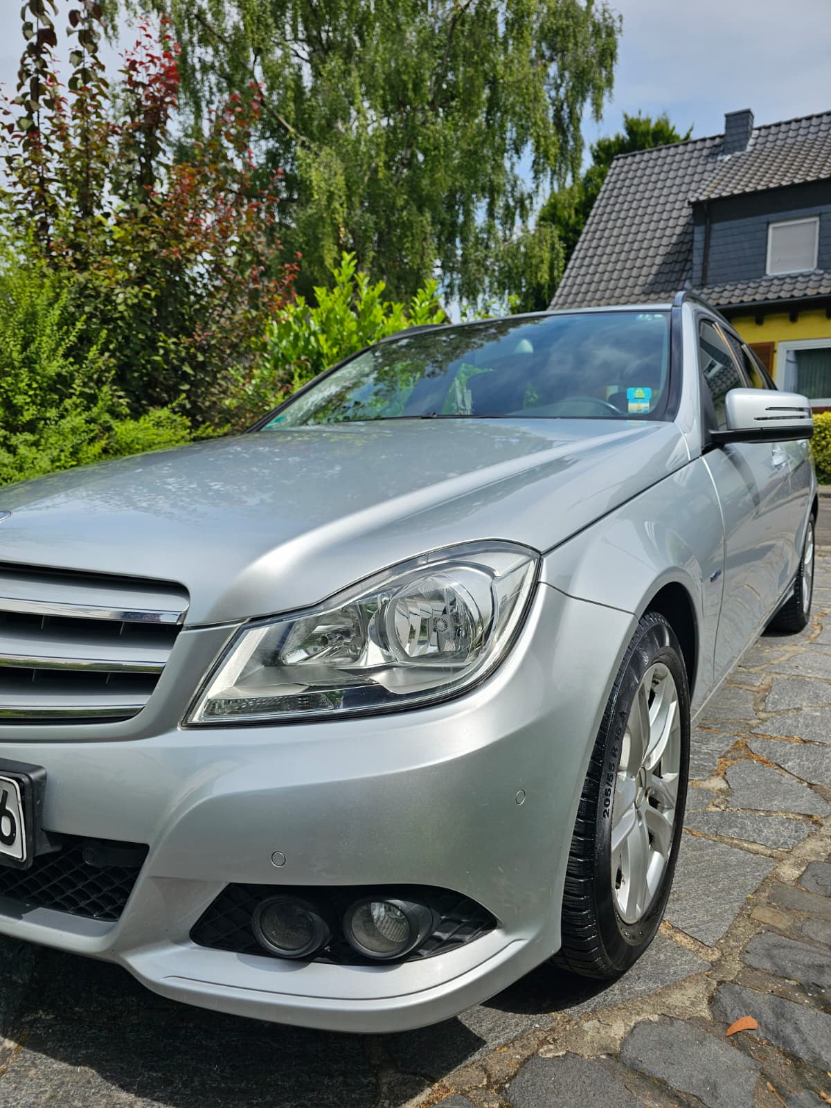 Mercedes silber